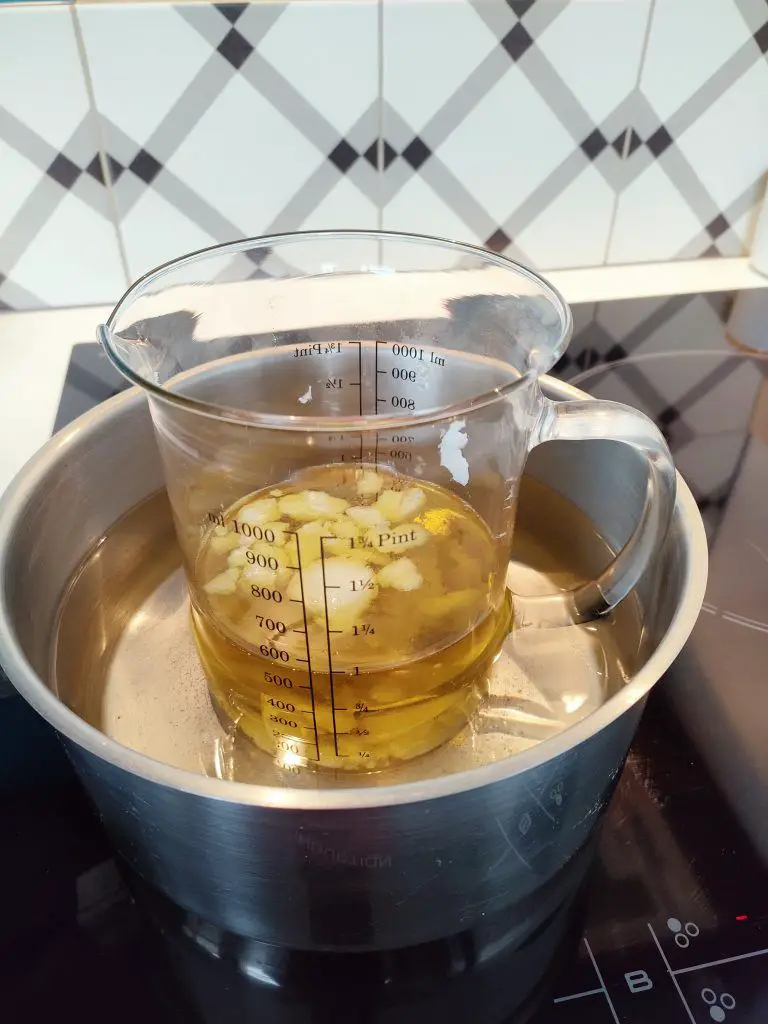 Recette de savon saponifié à froid - Préparer la phase huileuse